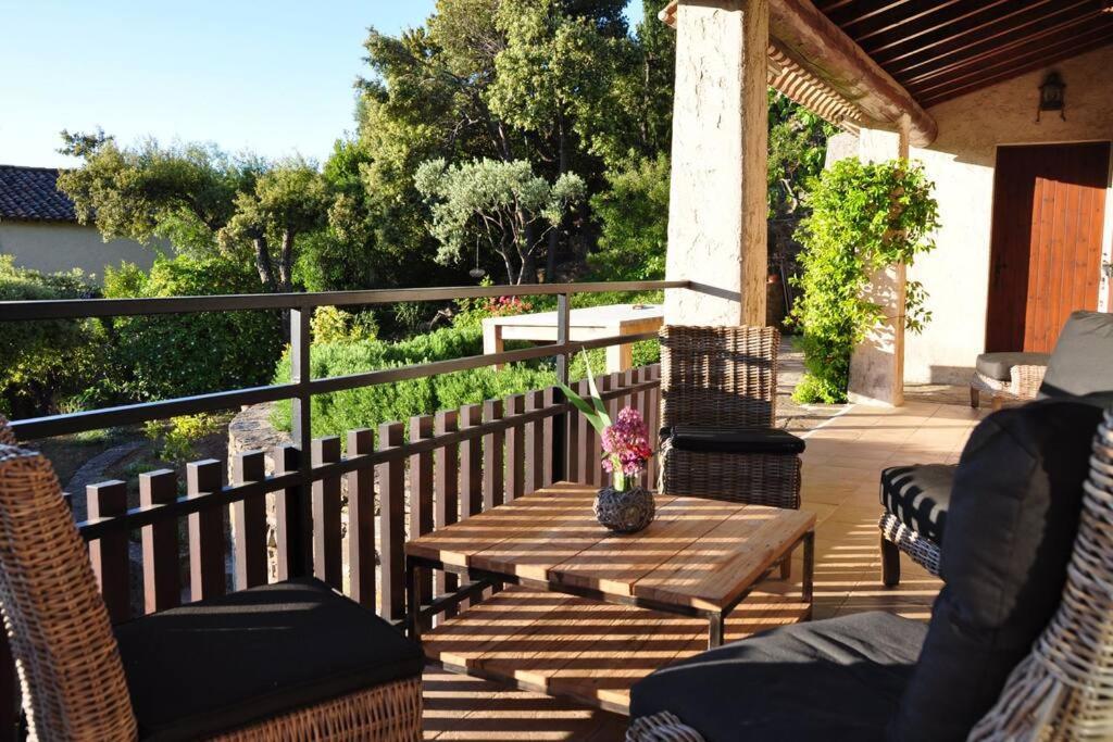 Villa Abeille : Douces Vacances D'Ete Avec Vue Mer Cavalaire-sur-Mer Eksteriør bilde